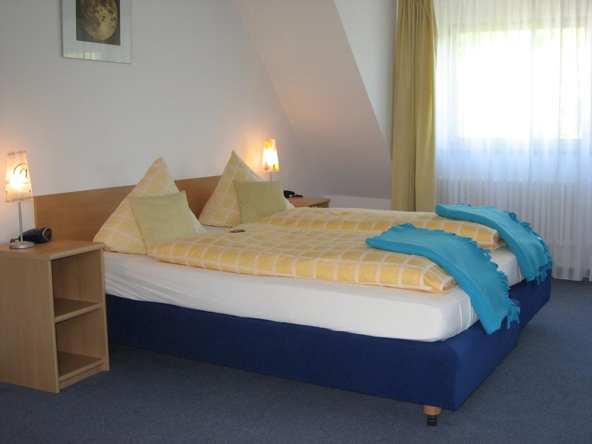 Gasthof Traube Stuttgart Zewnętrze zdjęcie