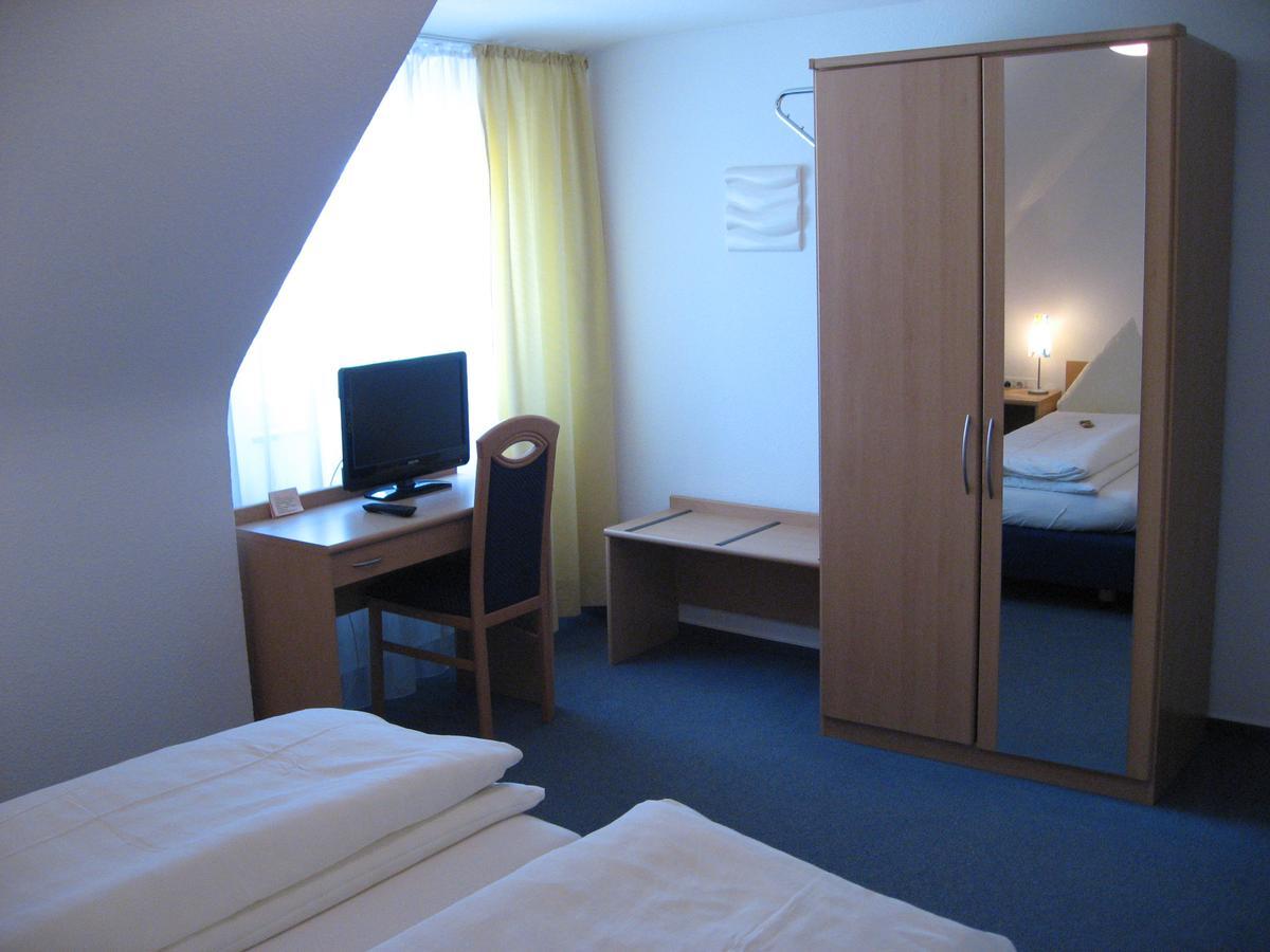 Gasthof Traube Stuttgart Zewnętrze zdjęcie